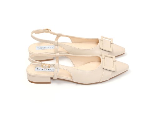 Ballerine slingback in simil pelle con dettaglio sulla punta