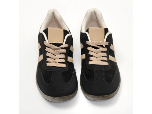 Sneakers in simil pelle scamosciata