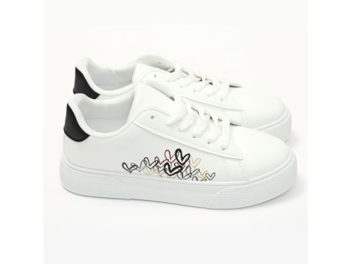 Sneakers in simil pelle con ricamo laterale