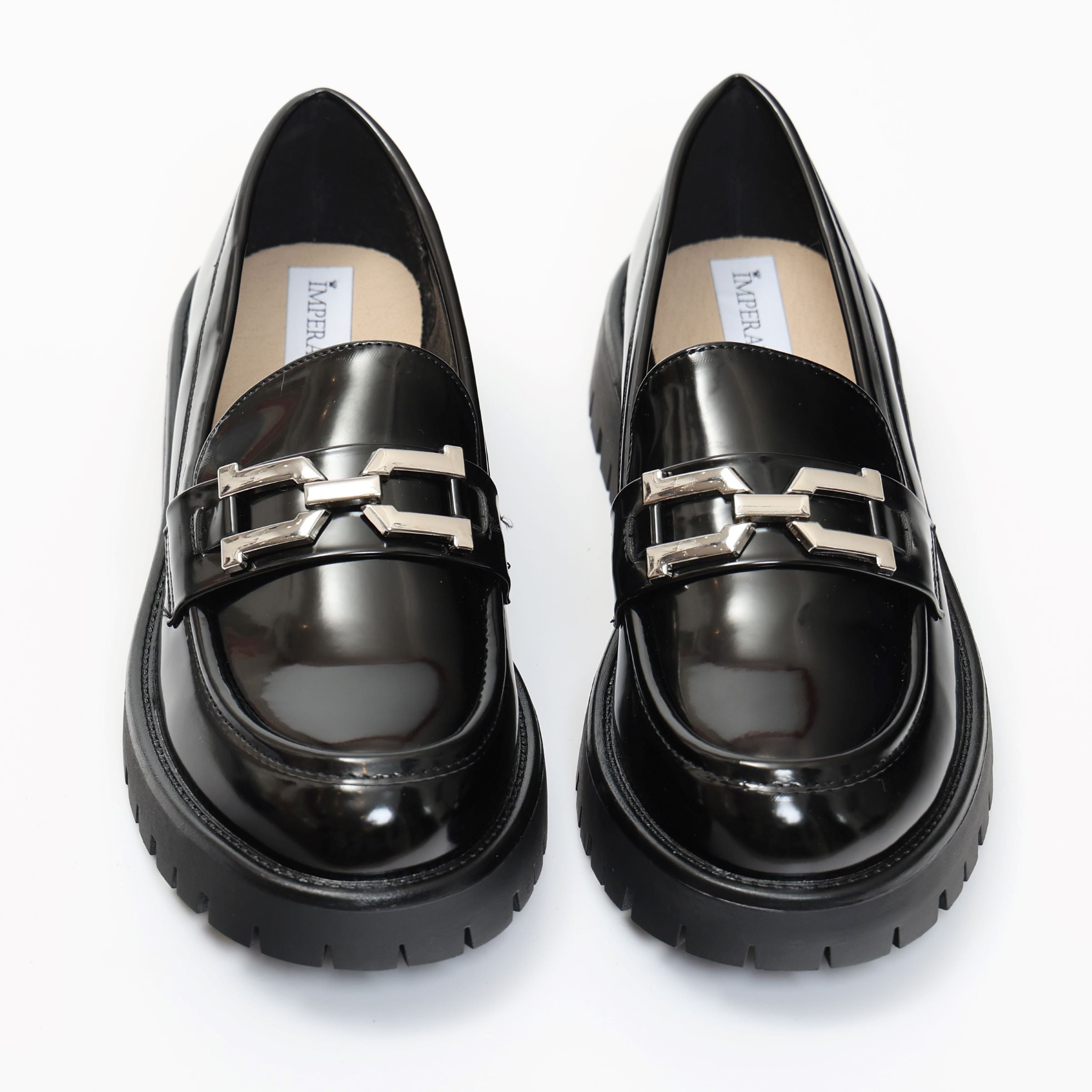 Mocassini in simil pelle verniciata platform con applicazione color argento- Art.BP162115