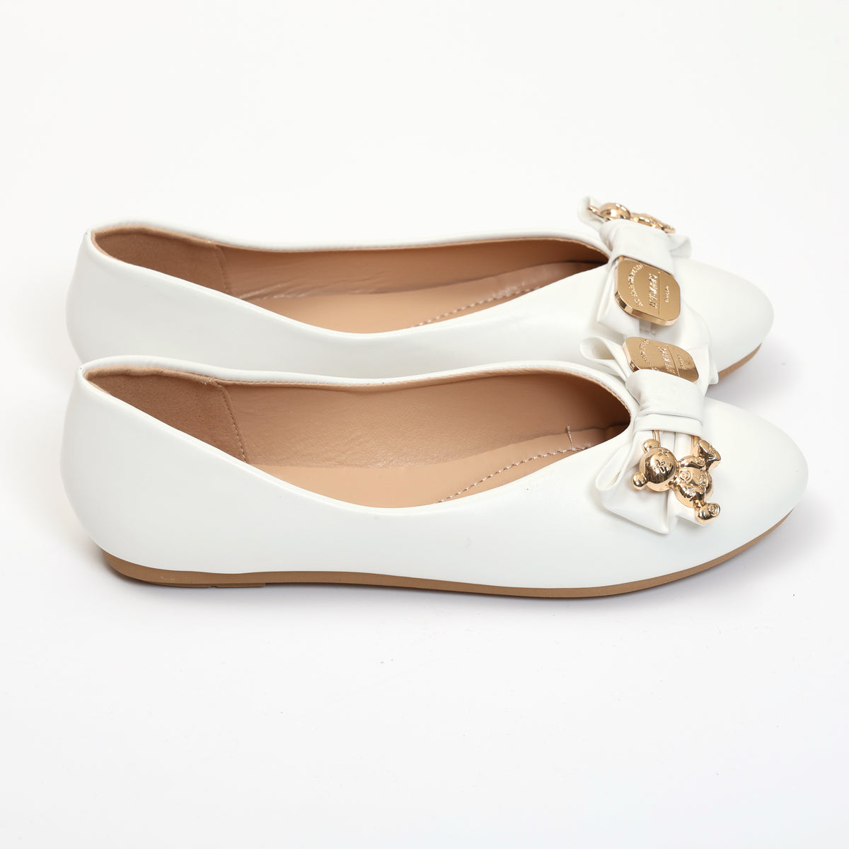 Ballerine in simil pelle con fiocco e dettagli color oro sulla punta- Art.QQ28