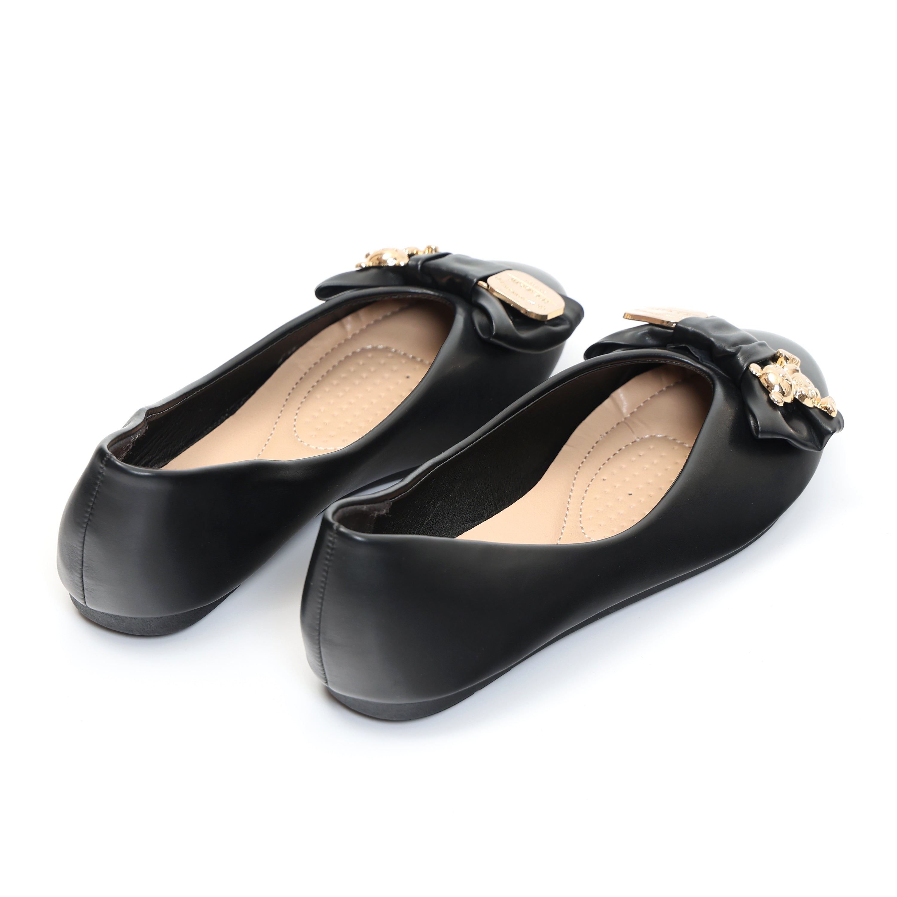 Ballerine in simil pelle con fiocco e dettagli color oro sulla punta- Art.QQ28