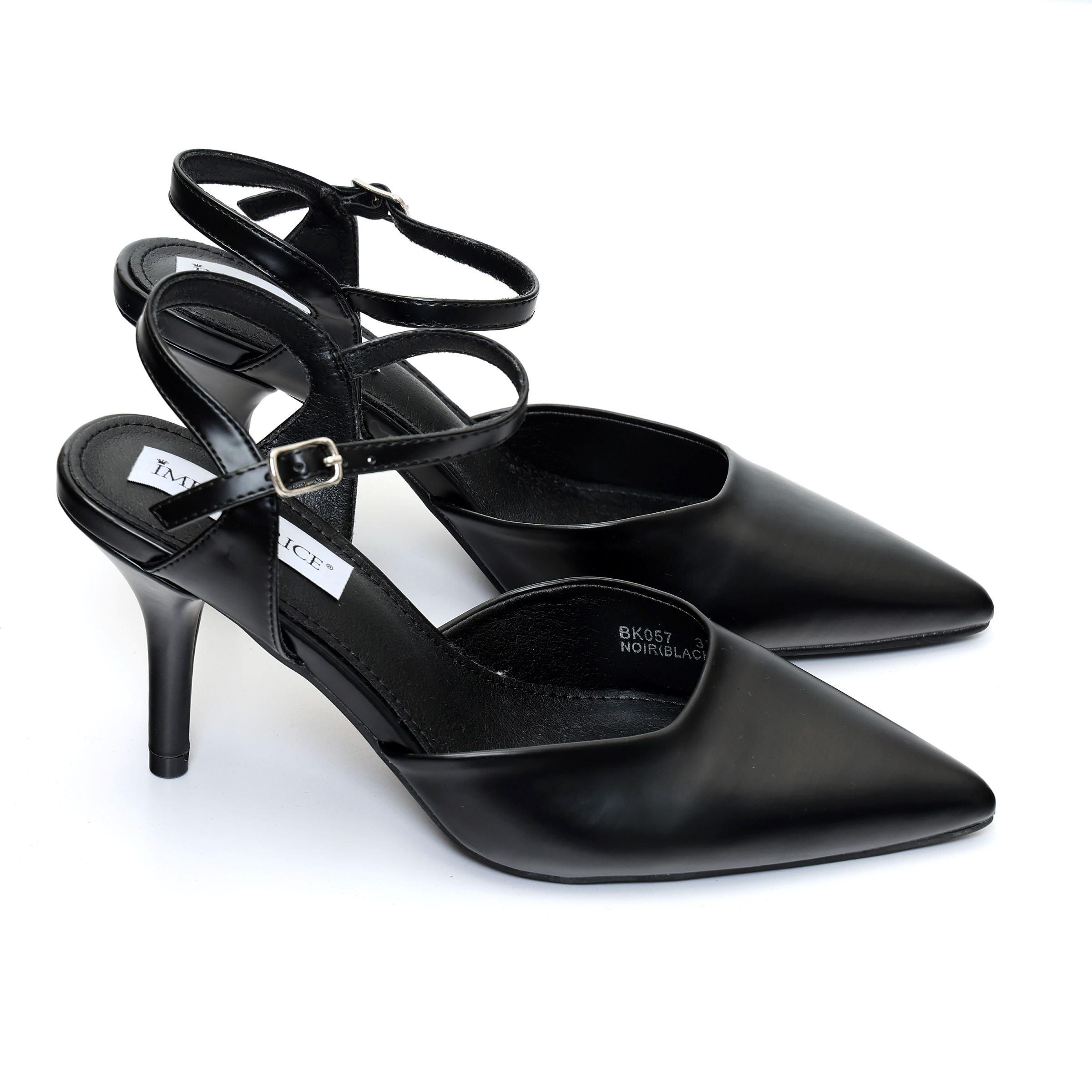 Sandali in simil pelle verniciata con tacco- Art.BK057