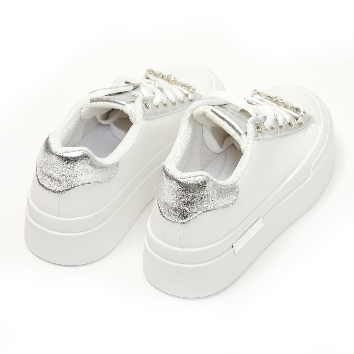 Sneakers in simil pelle con dettagli gioiello- Art.SP532