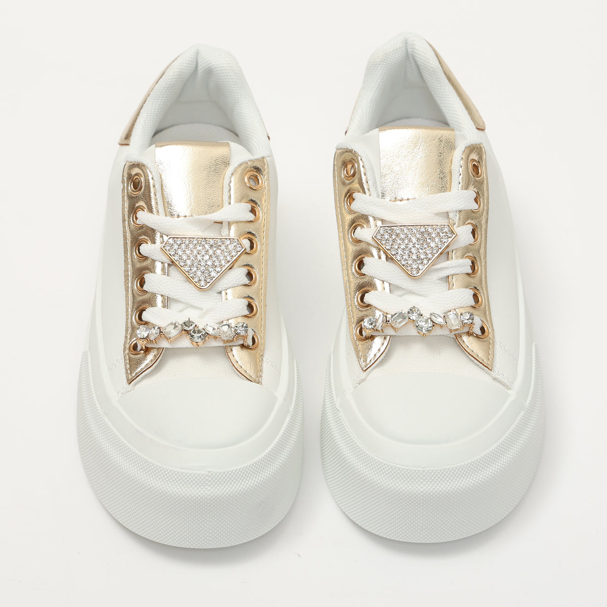 Sneakers in simil pelle con dettagli gioiello- Art.SP532