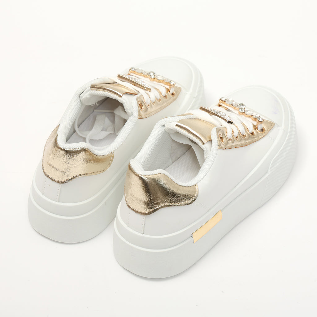 Sneakers in simil pelle con dettagli gioiello- Art.SP532