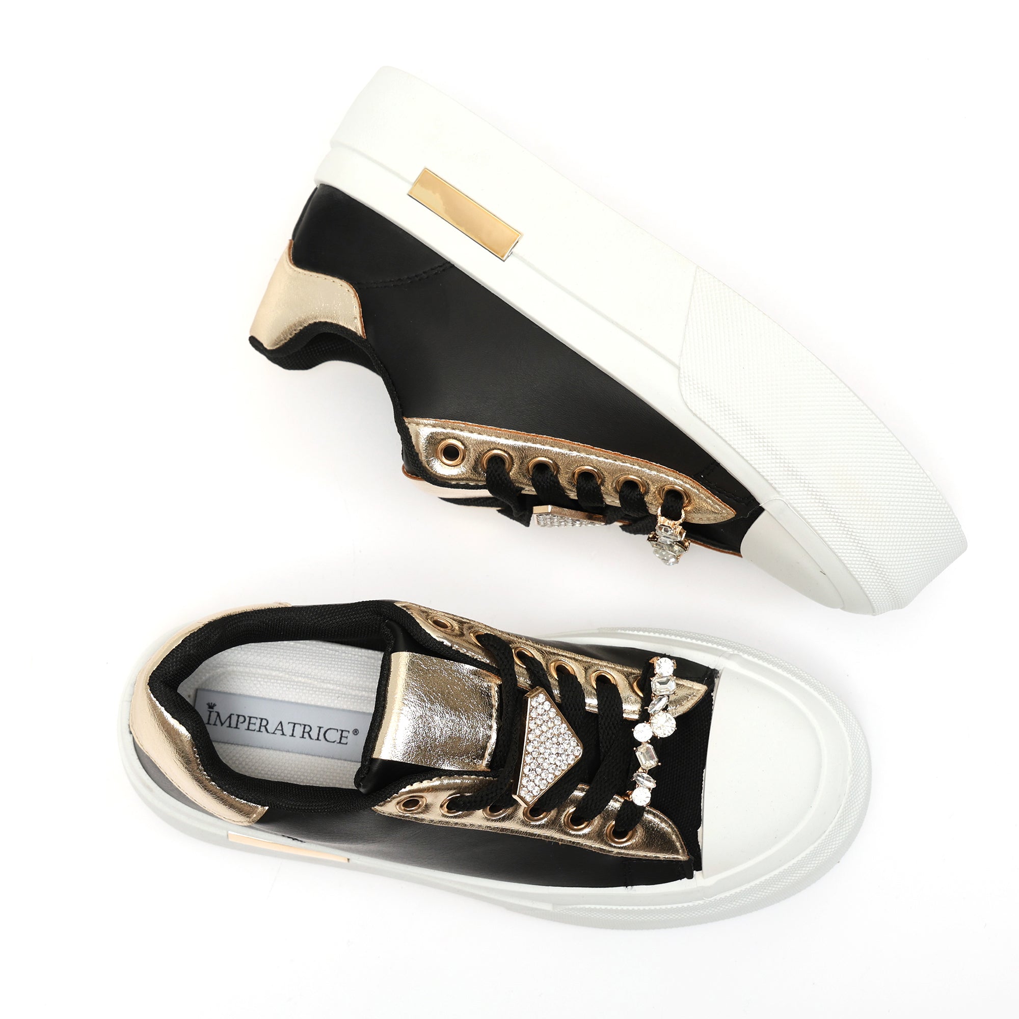 Sneakers in simil pelle con dettagli gioiello- Art.SP532