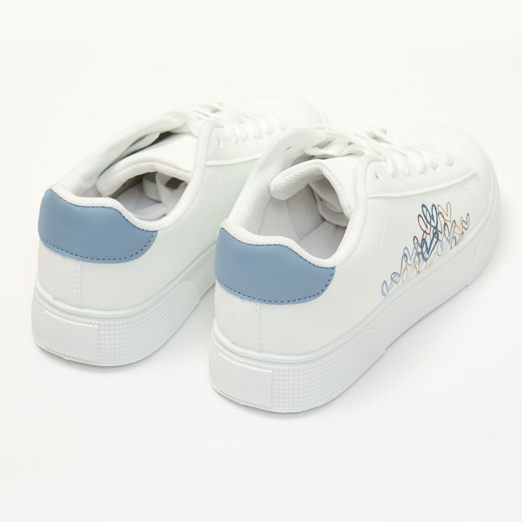 Sneakers in simil pelle con ricamo laterale- Art.BK513