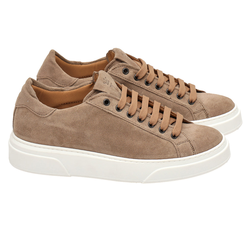 Sneakers stringate in vera pelle scamosciata-Art.6CAMOSCIO