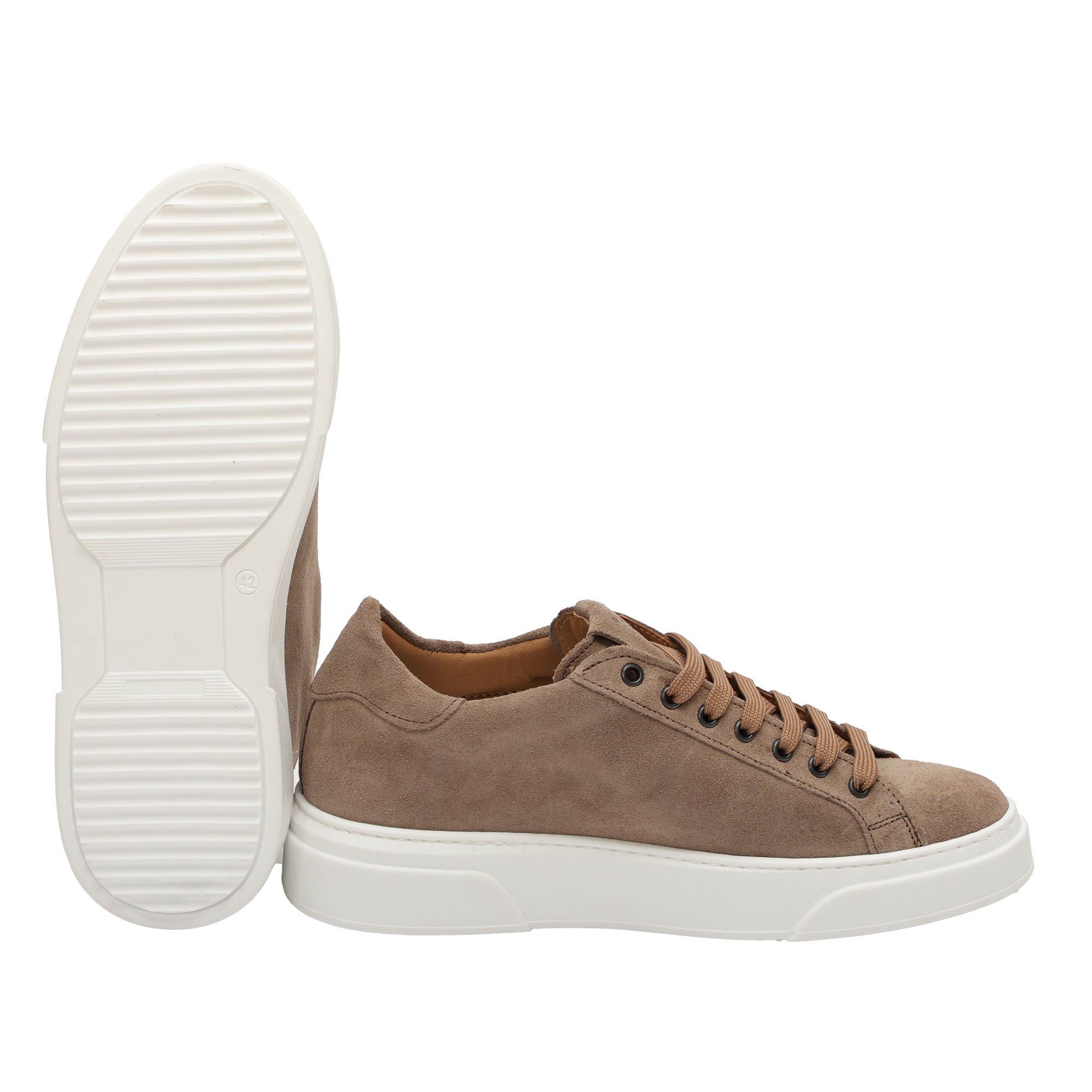 Sneakers stringate in vera pelle scamosciata-Art.6CAMOSCIO
