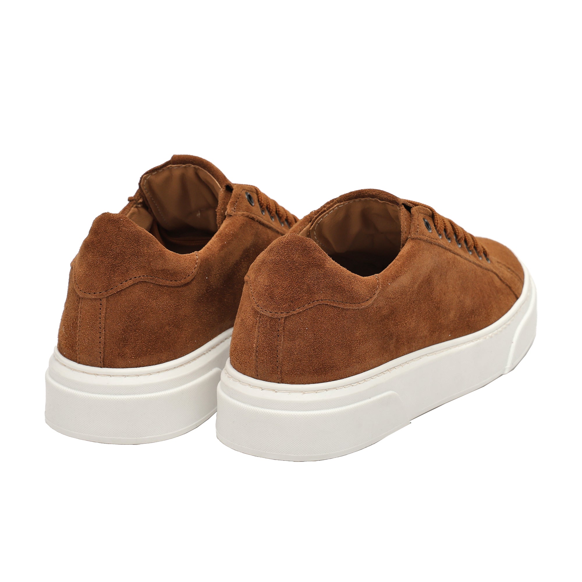 Sneakers stringate in vera pelle scamosciata-Art.6CAMOSCIO