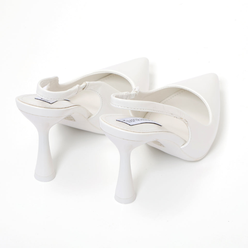 Dècolletè slingback in simil pelle verniciata con tacco a rocchetto tondo- Art.BO209