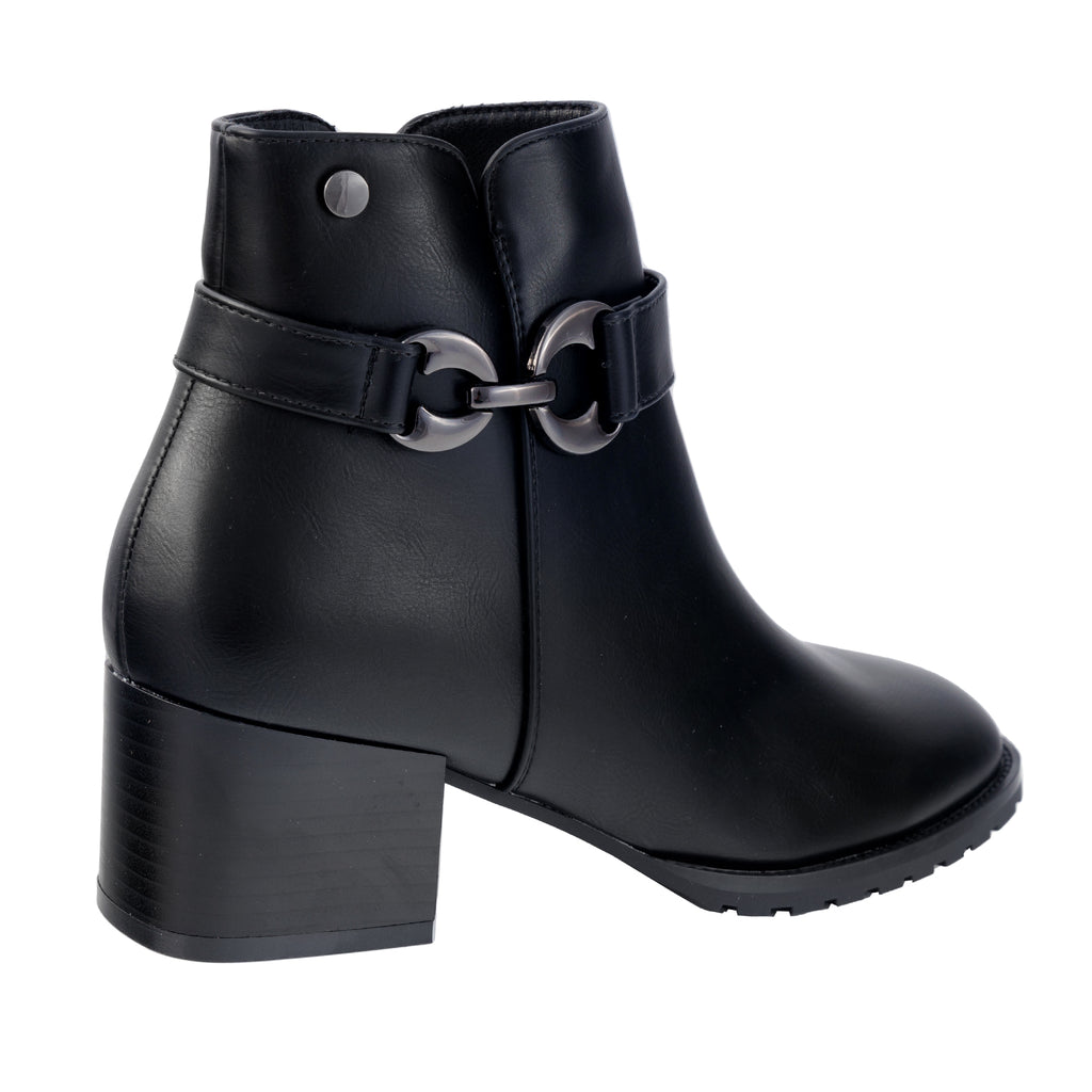 Stivaletti in simil pelle con tacco comodo quadrato- Art.CHC323
