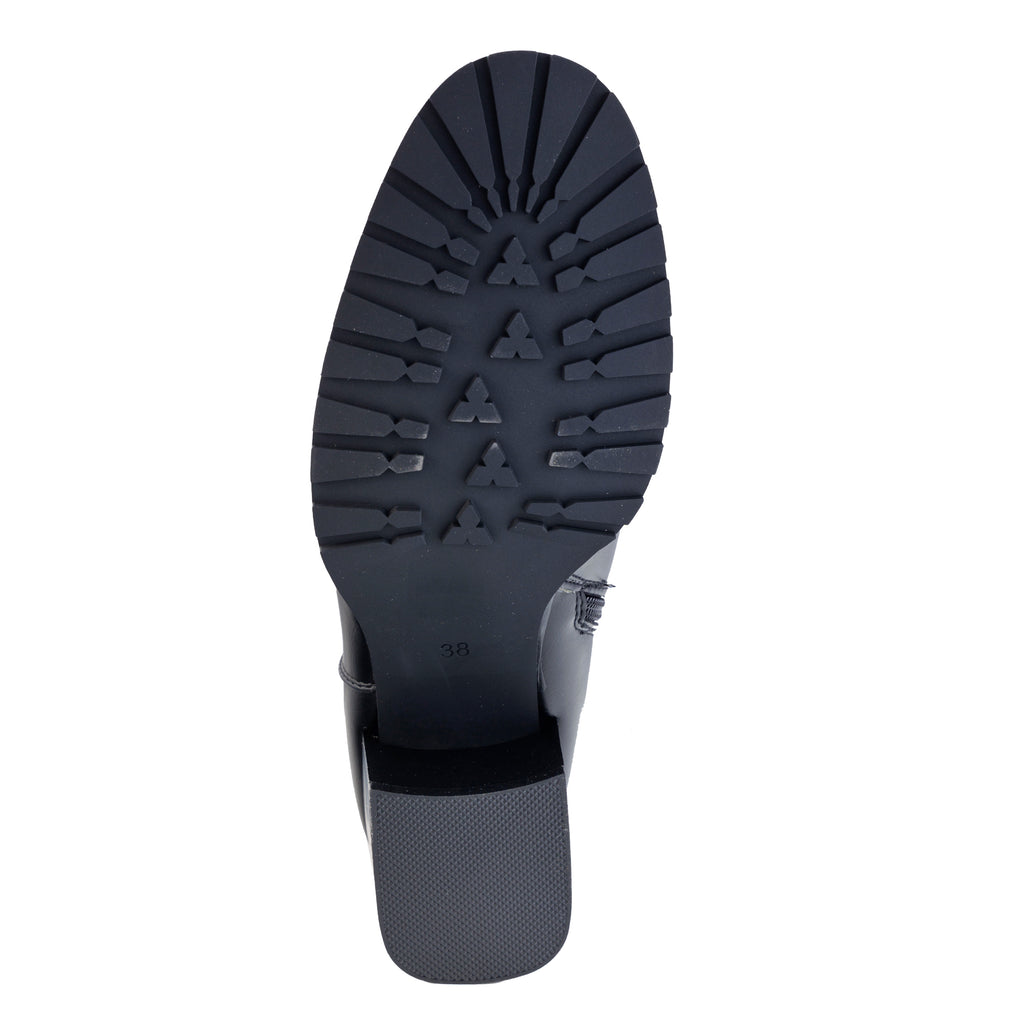 Stivaletti in simil pelle con tacco comodo quadrato- Art.CHC323