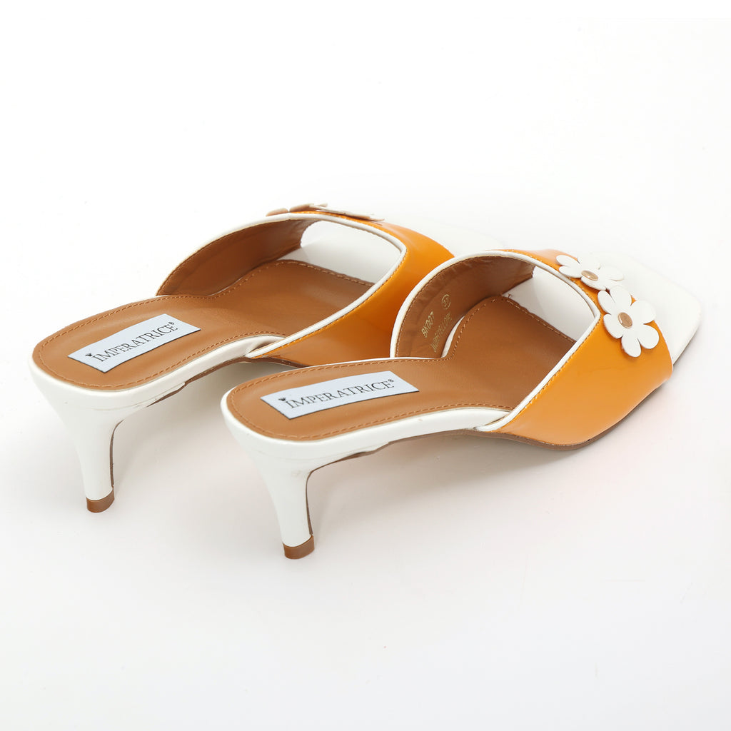 Sandali in simil pelle verniciata con tacco basso a spillo- Art.BK007