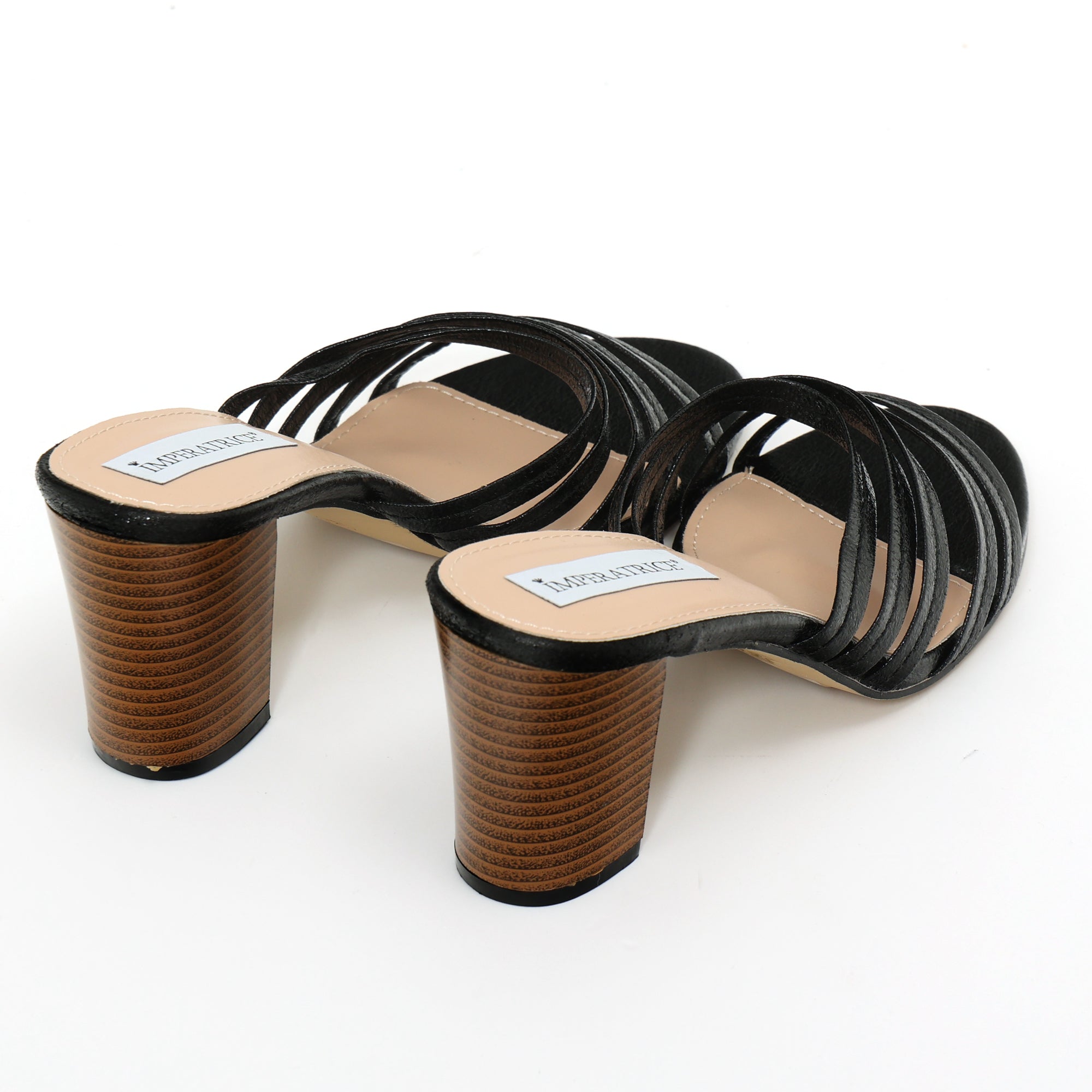 Sandali in simil pelle laminata con tacco comodo- Art.BK008