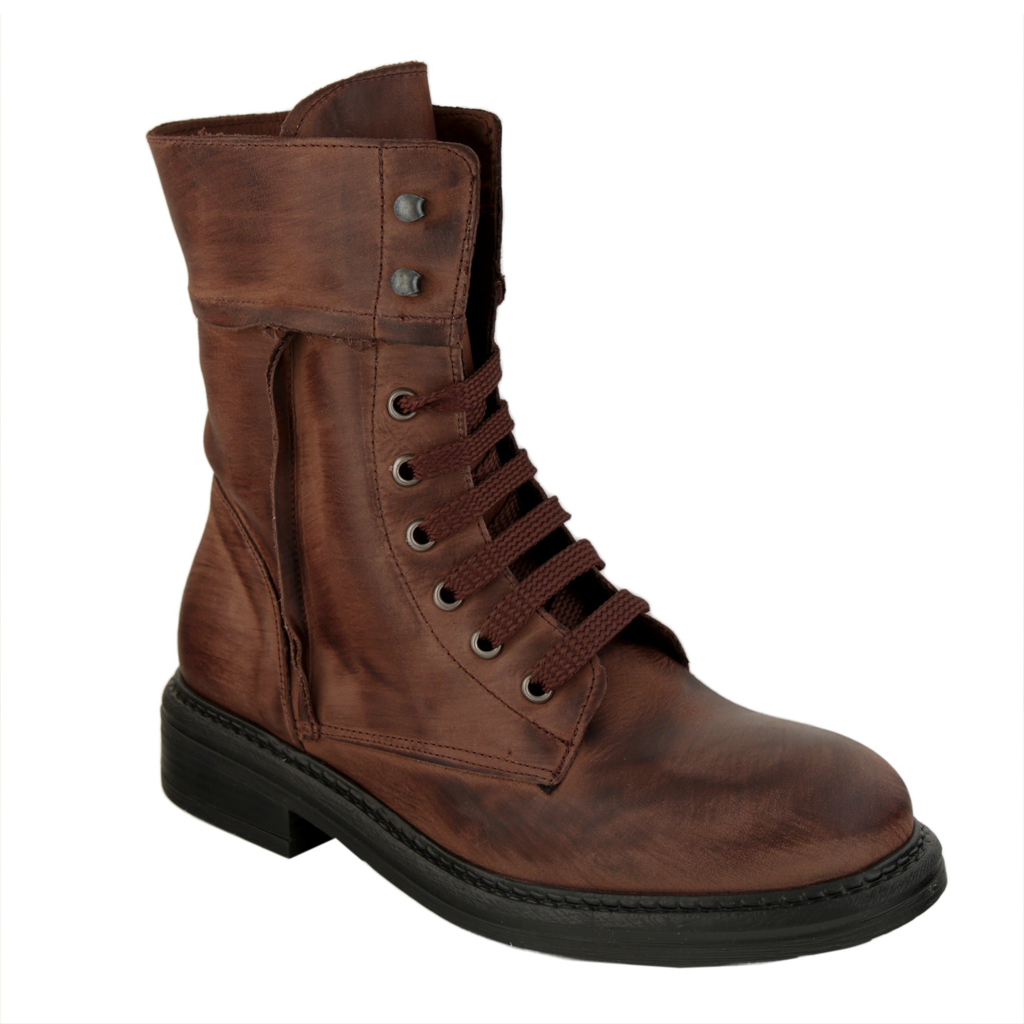 Anfibi stringati in vera pelle di vitello- Art.F11NABUK7576