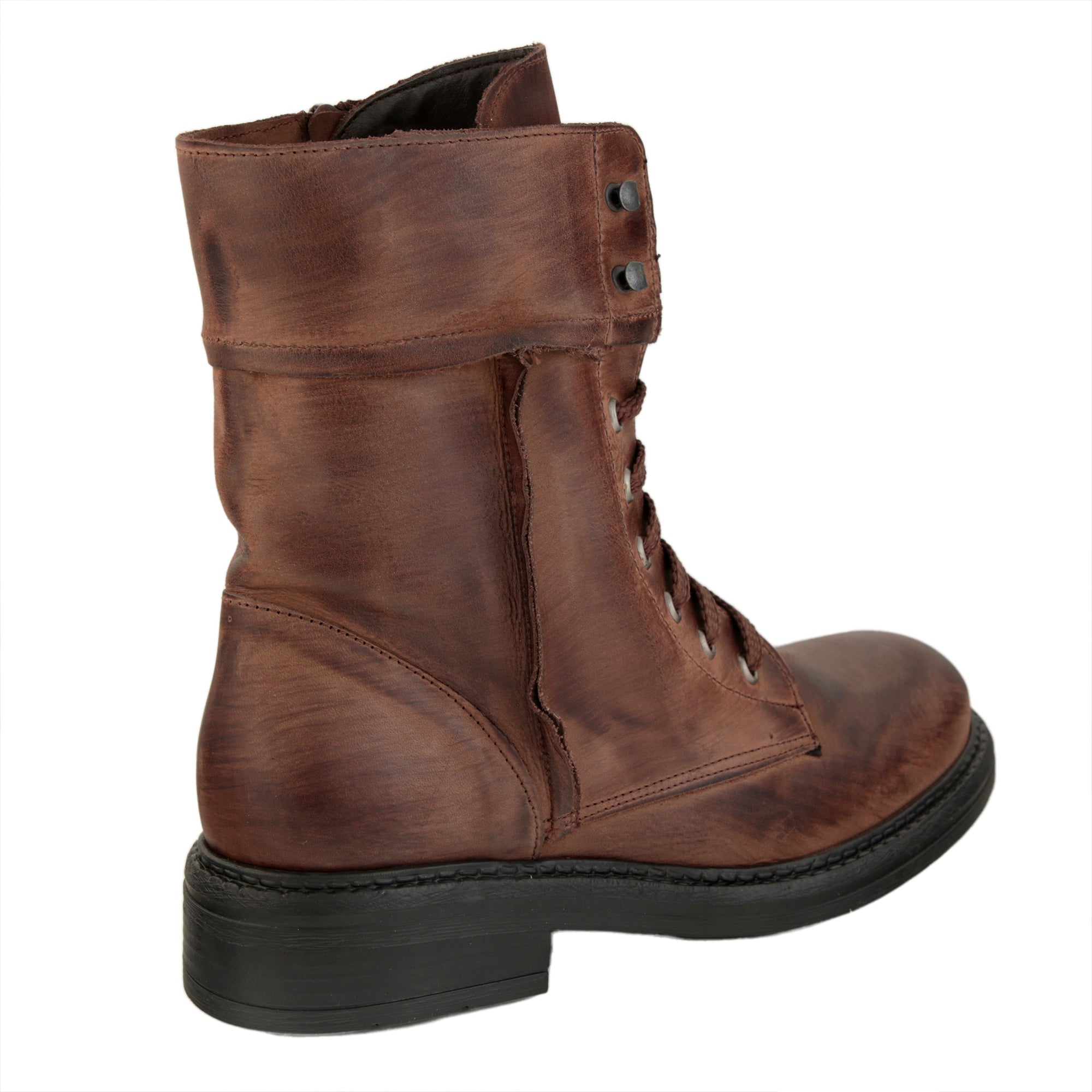 Anfibi stringati in vera pelle di vitello- Art.F11NABUK7576