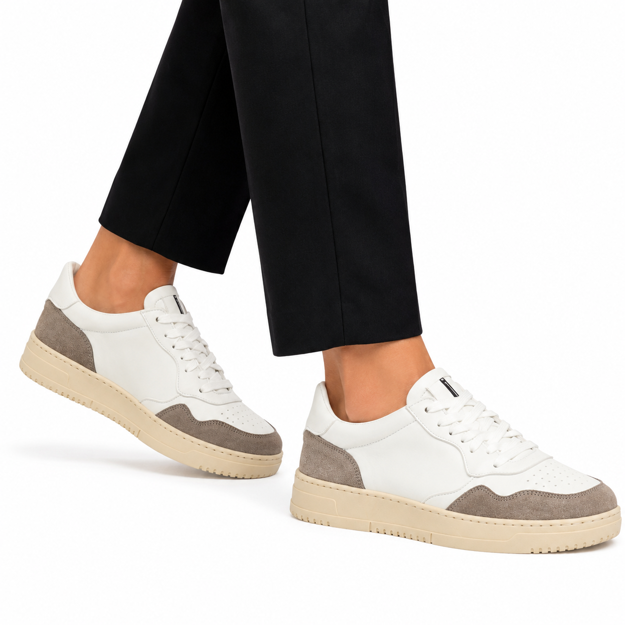 Sneakers in pelle con inserti in camoscio-Art.CALICAMOSCIO