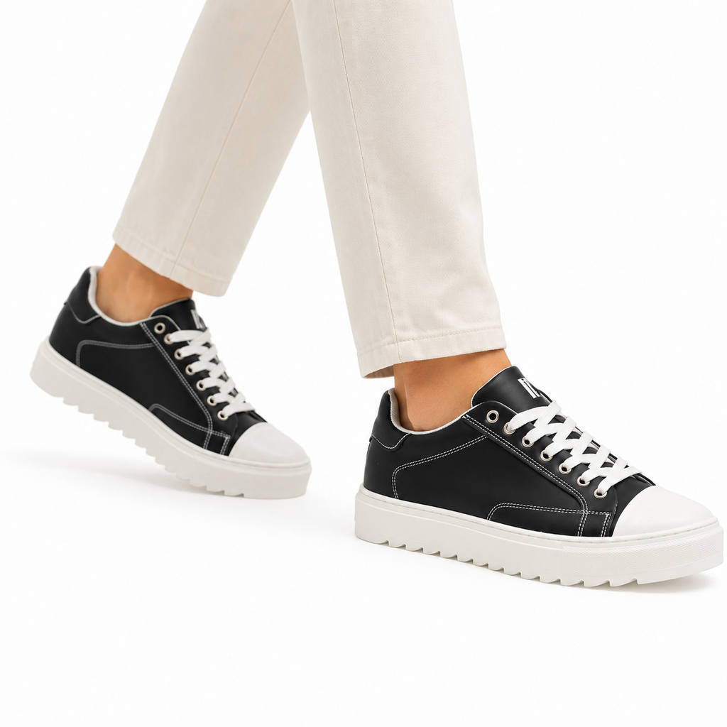 Sneakers in pelle con fondo in gomma -Art.SEVENPELLE