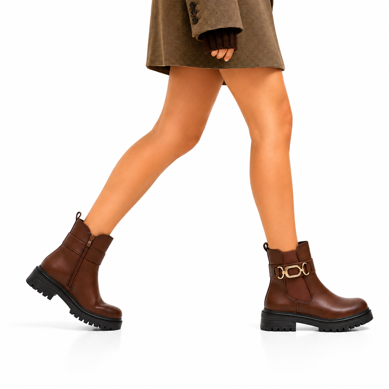 Stivaletto in simil pelle con elastico e fibbia dorata - Art.DMLM8993
