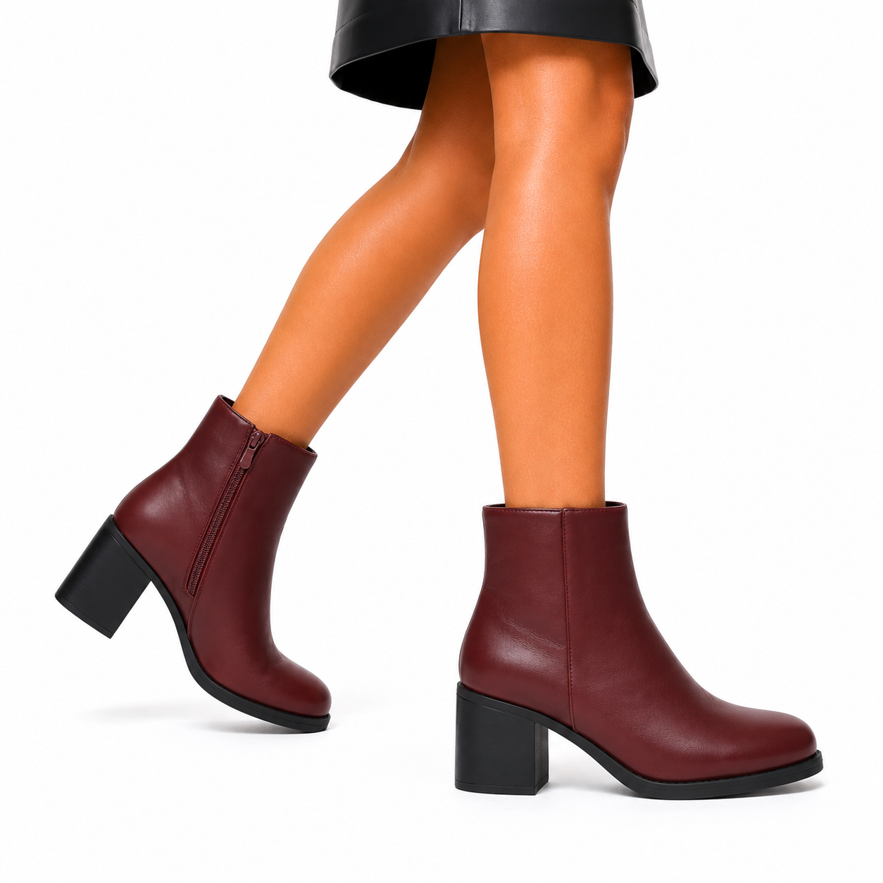 Stivaletto in simil pelle con tacco- Art.BM203