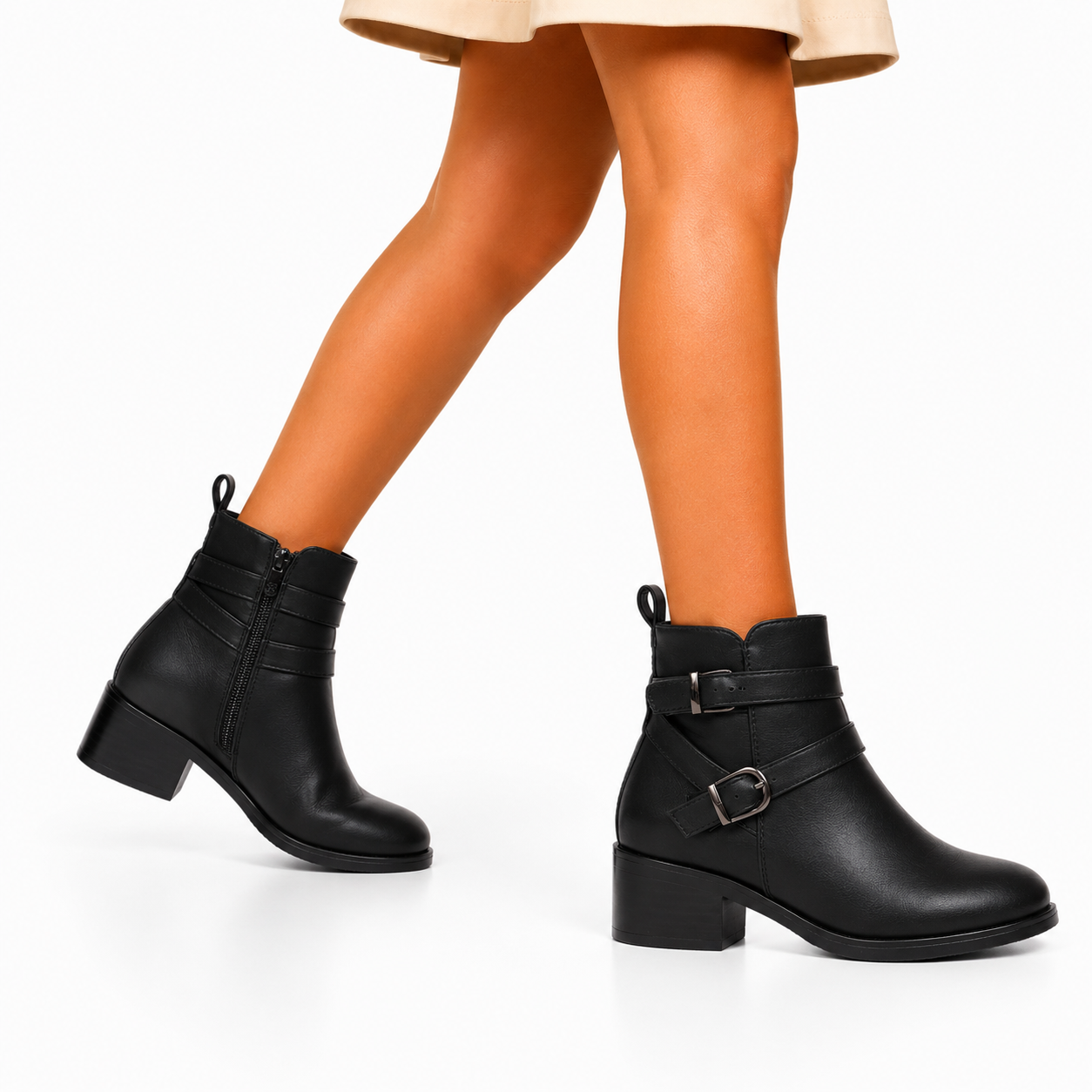 Stivaletto in simil pelle con fibbia- Art.CHC313