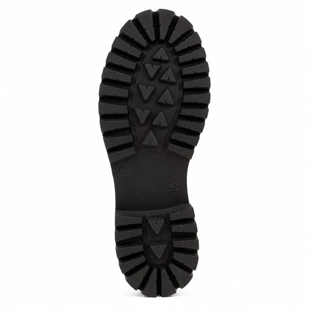 Anfibi stringati in pelle di vitello - Art. 3004CAMOSCIO