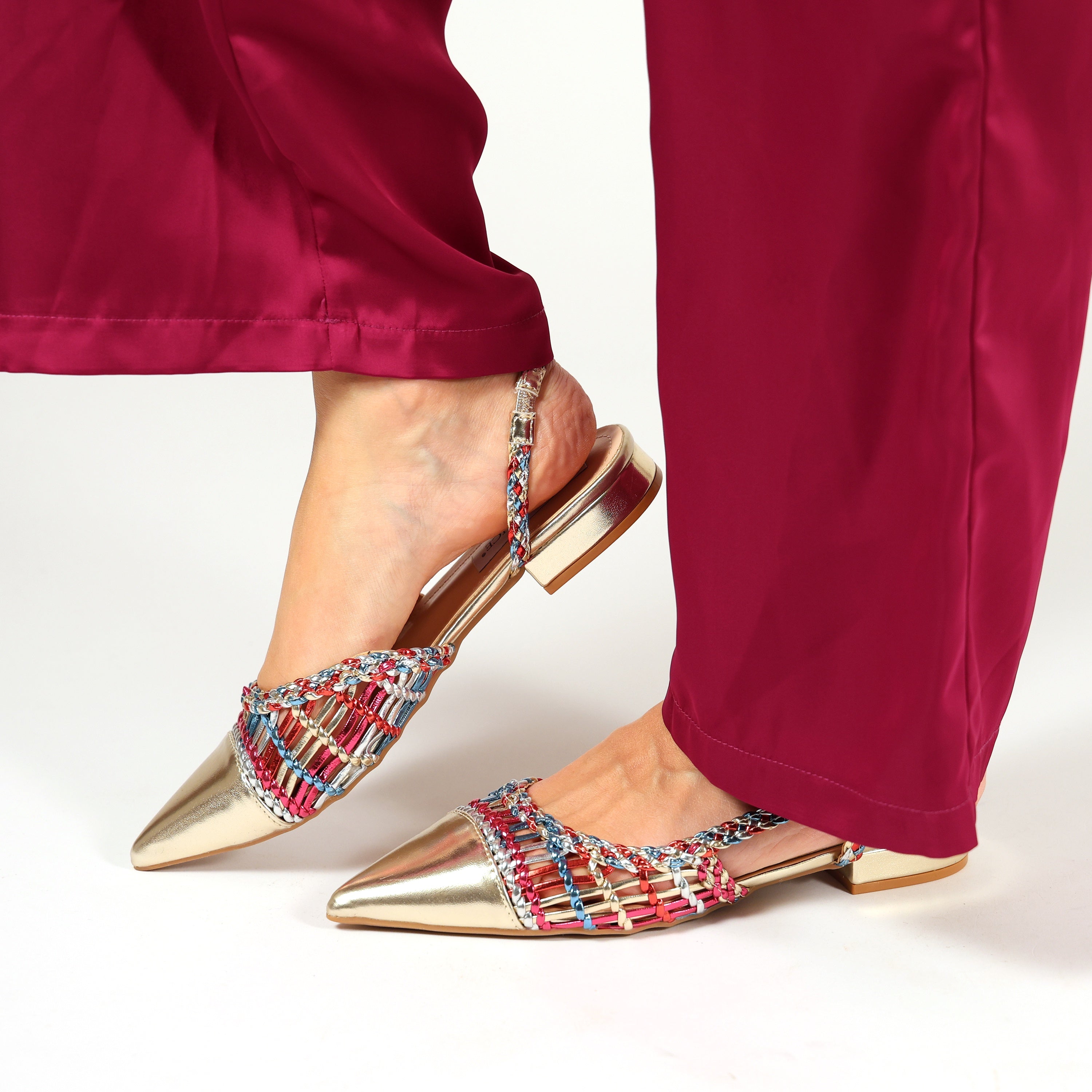 Ballerine in simil pelle con intreccio- Art.BK501