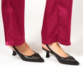 Dècolletè slingback con tacco basso a rocchetto e dettaglio sulla punta
