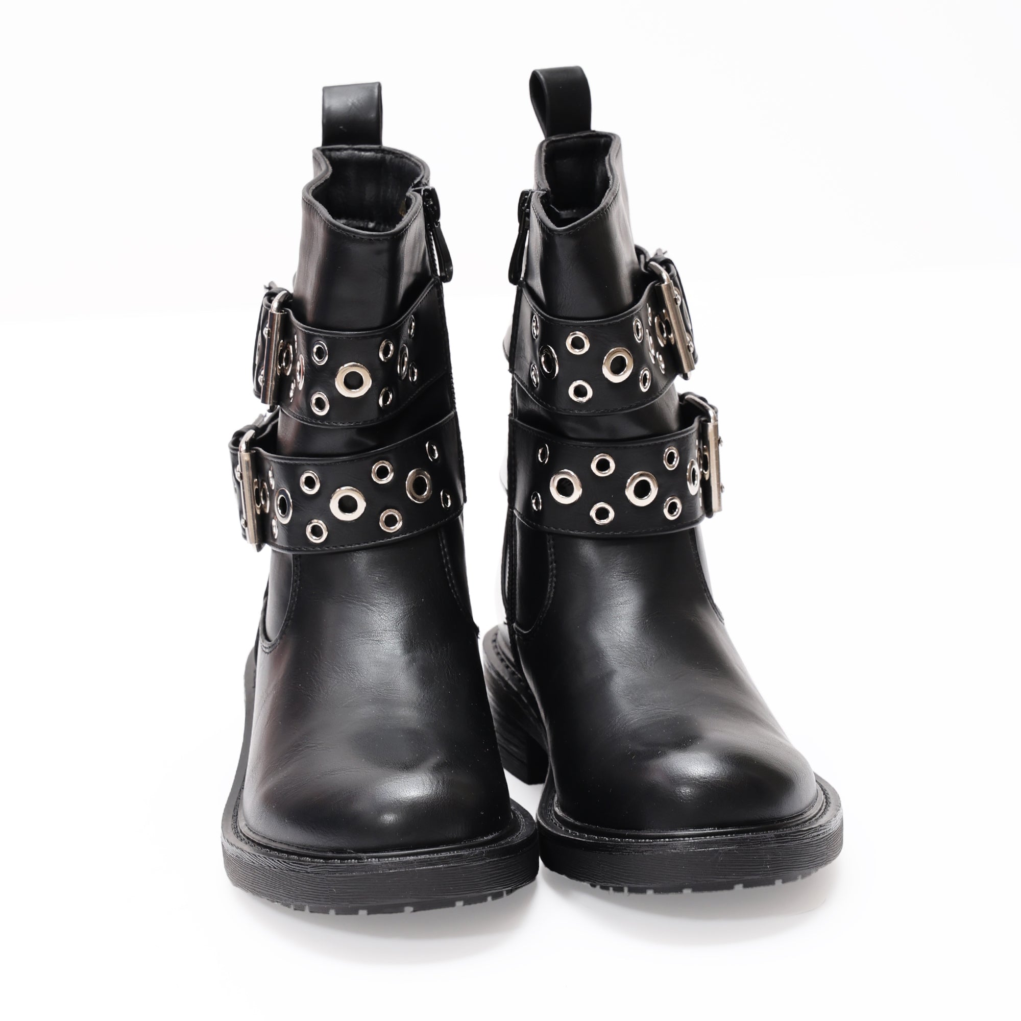 Stivaletto in simil pelle con cinturini - Art.MB61