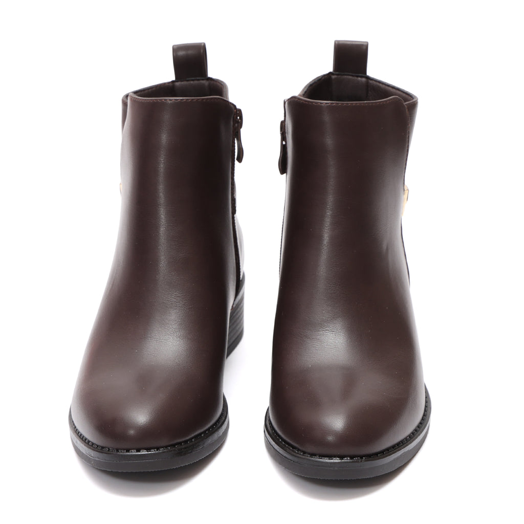 Stivaletti in simil pelle con fibbia dorata- Art.68323
