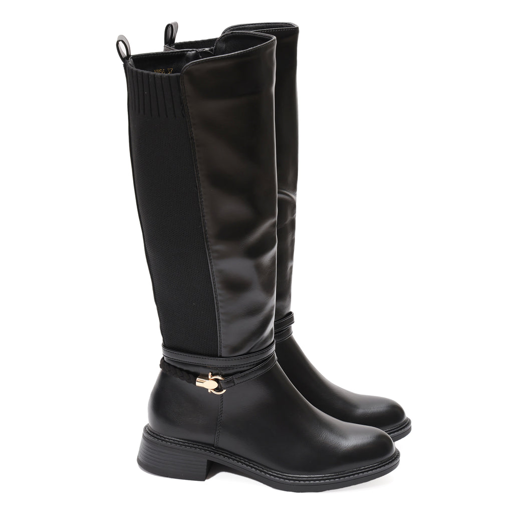 Stivale in simil pelle con cinturino e elastico laterale- Art.MB56