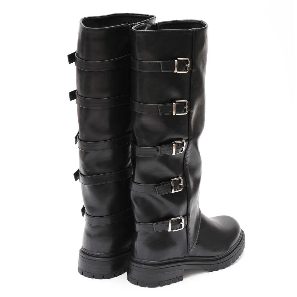 Stivale in simil pelle con cinturini- Art.9245