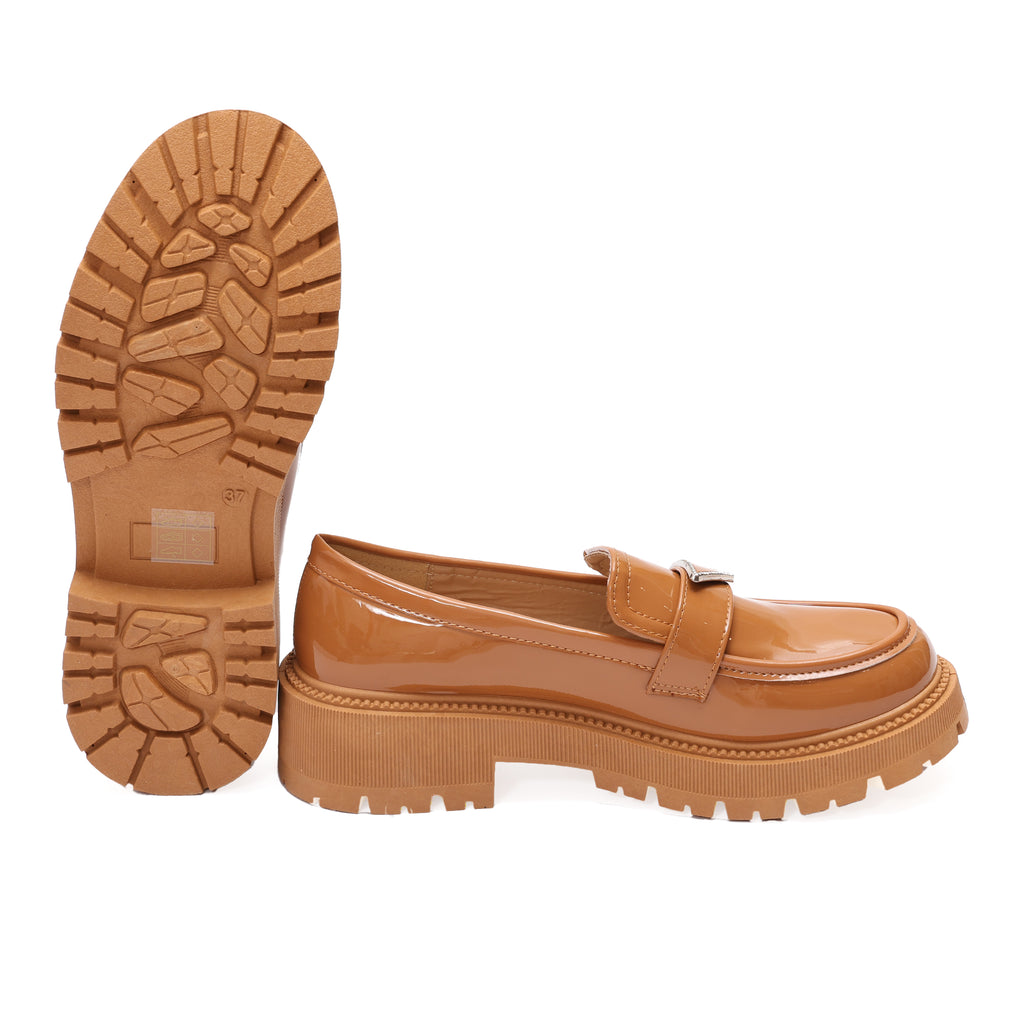 Mocassino in simil pelle con fibbia argentata- Art.DH1144