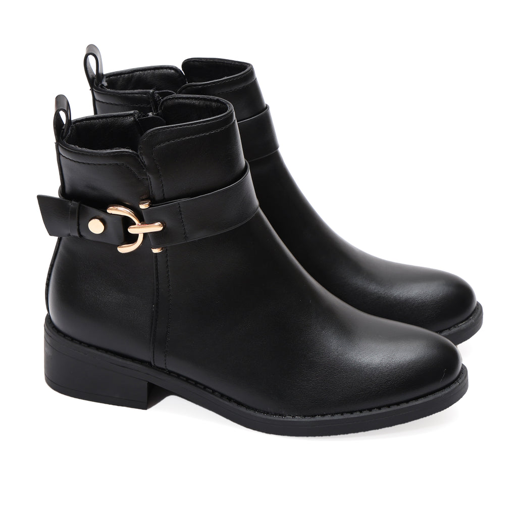 Stivaletto in simil pelle con fibbia dorata- Art.AS3295