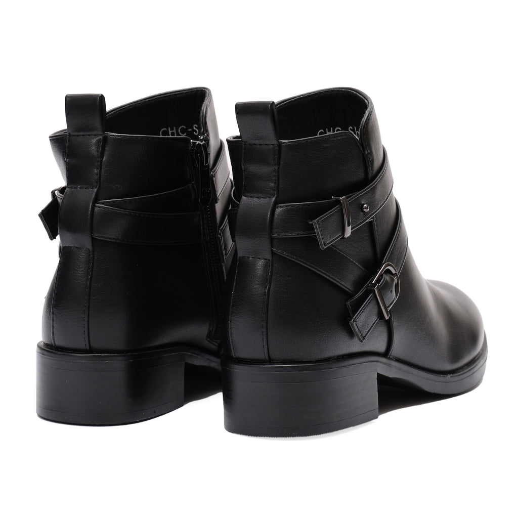 Stivaletto in simil pelle con fibbia- Art.CHC313