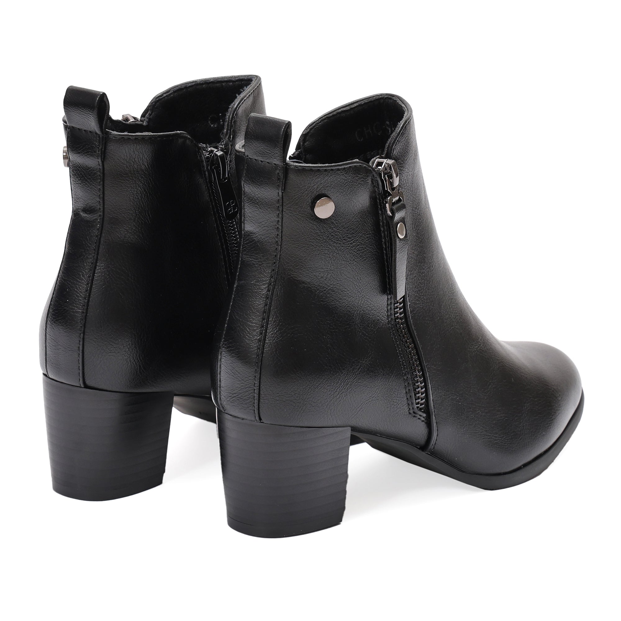 Stivaletto in simil  pelle con tacco e cintura laterale- Art.CHC268