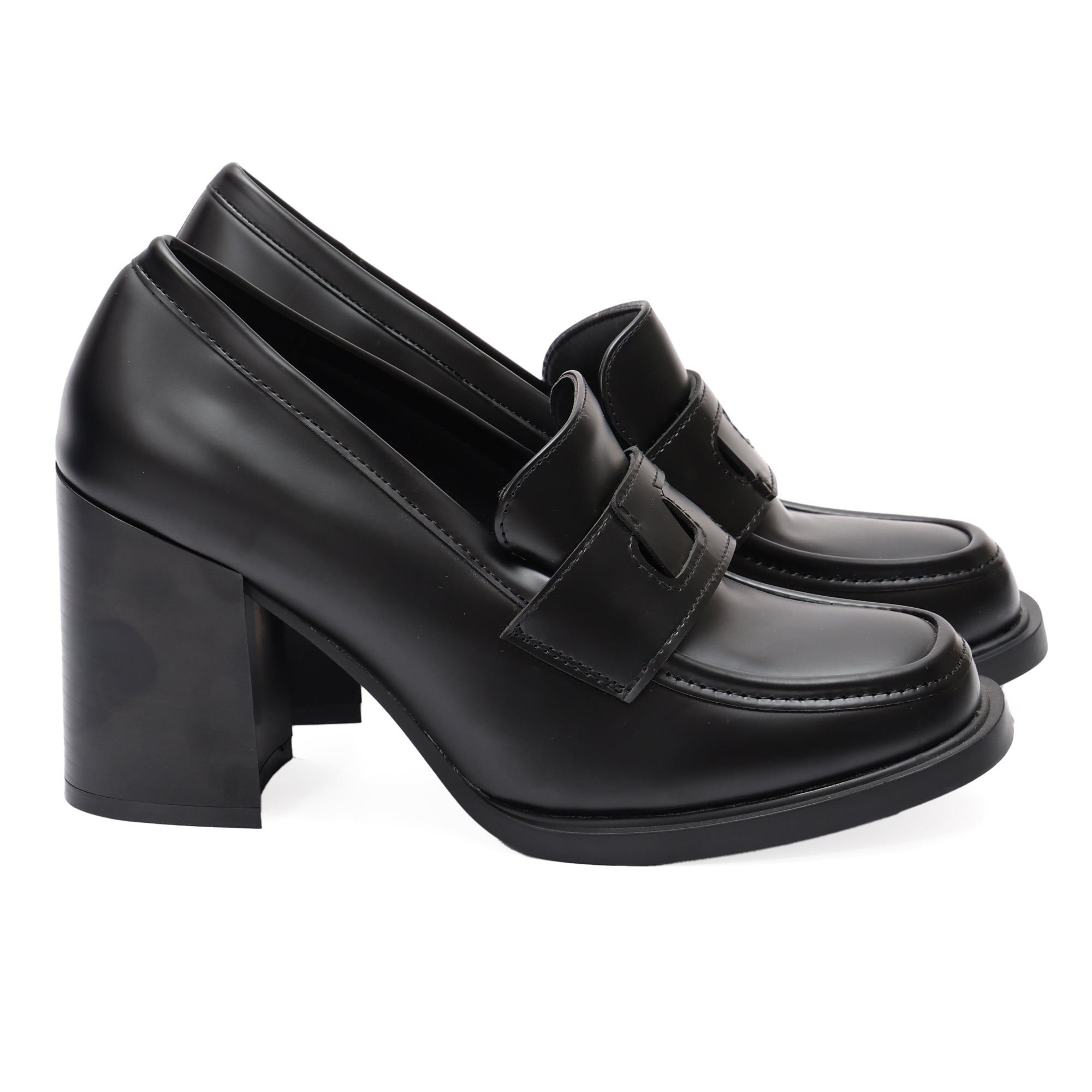Mocassino in simil pelle con tacco- Art.9239
