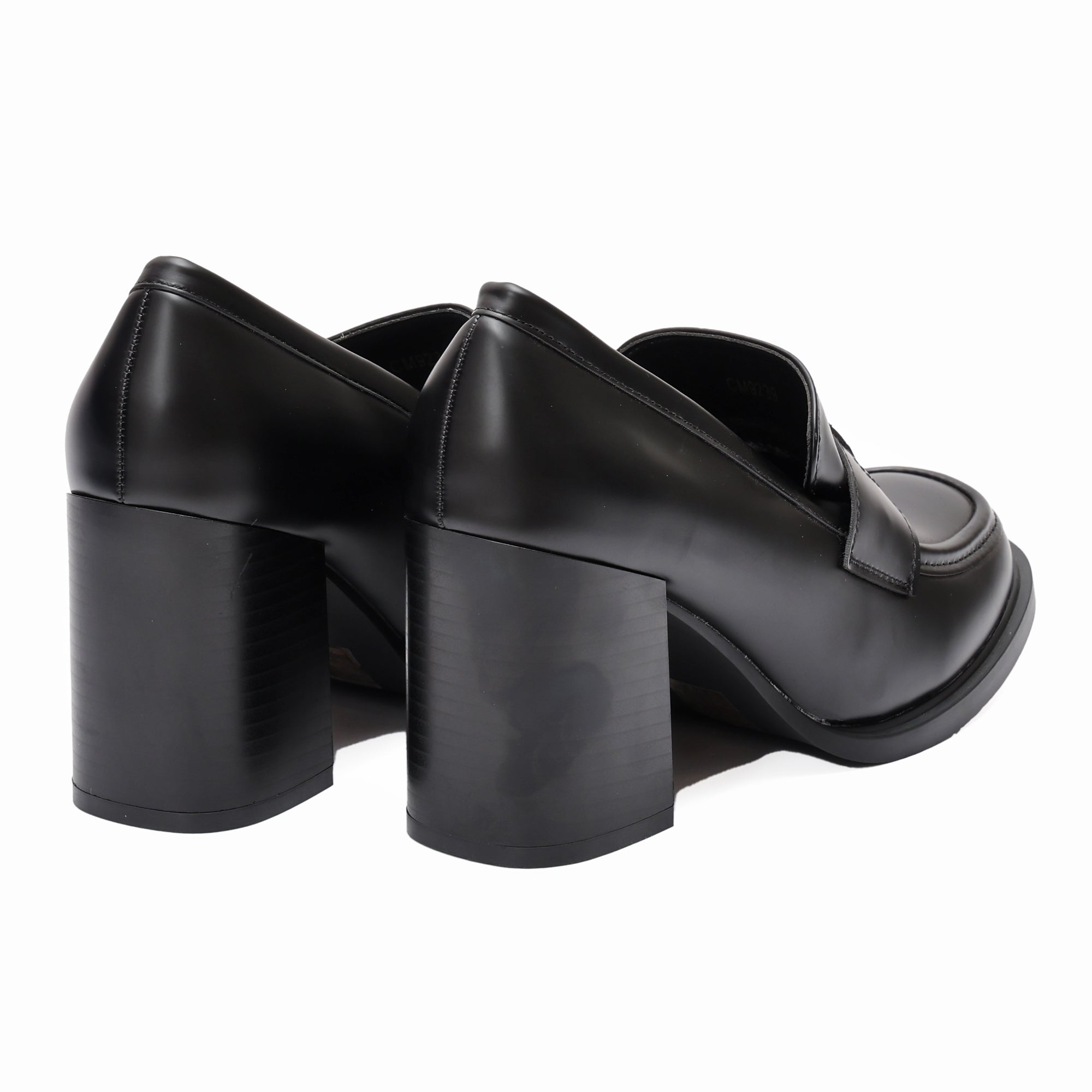 Mocassino in simil pelle con tacco- Art.9239