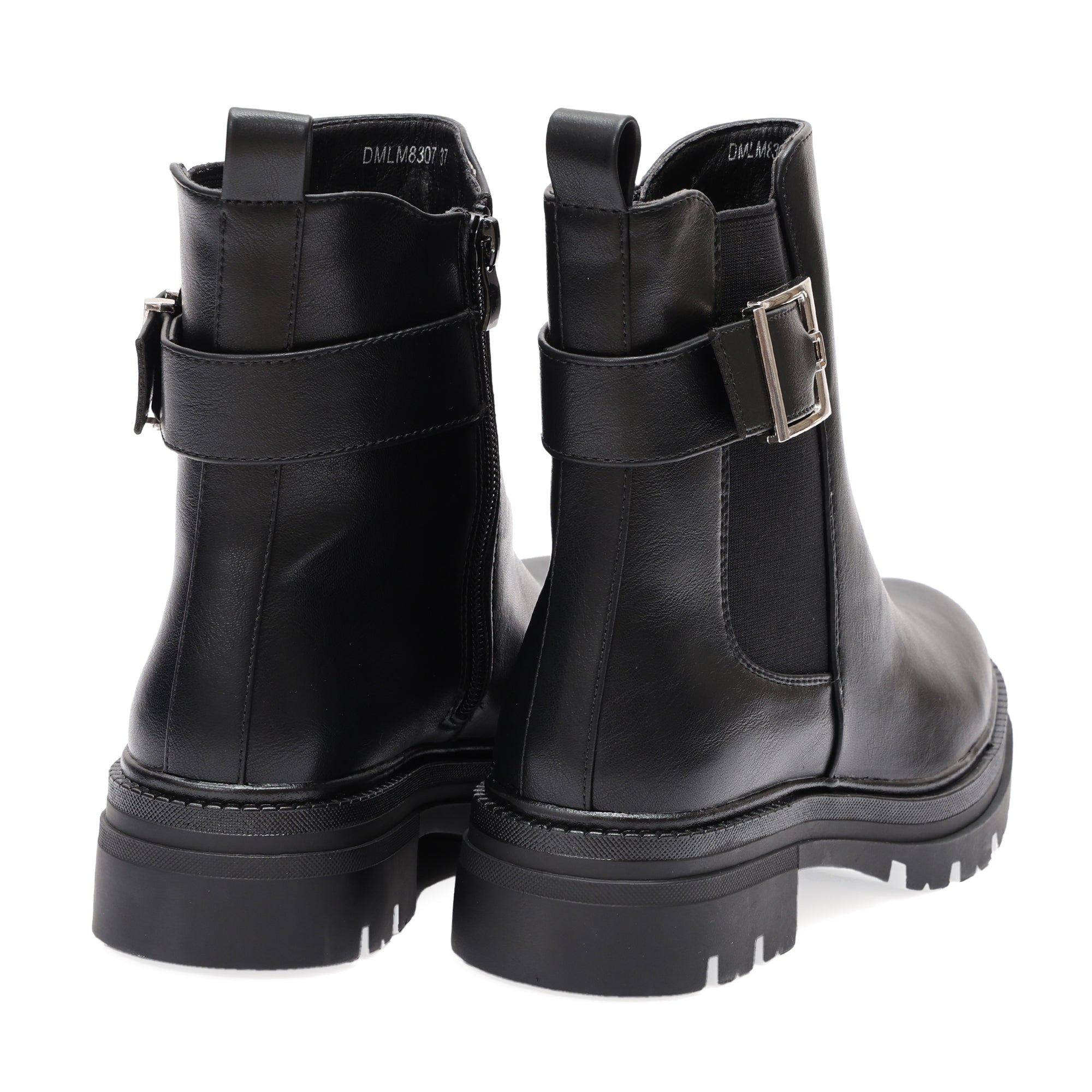 Stivaletto in simil pelle con elastico laterale e fibbia dorata- Art.DMLM8307