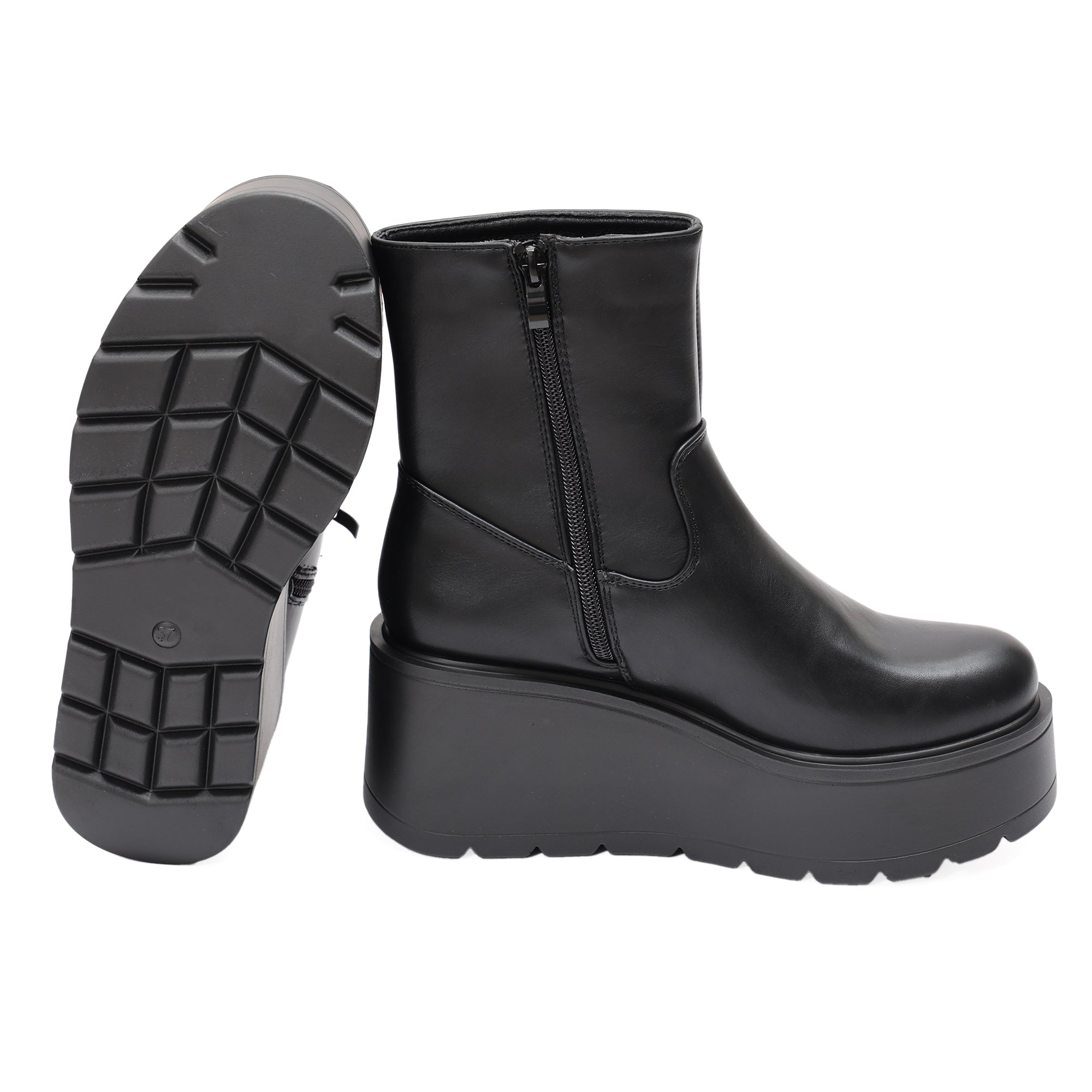 Stivaletto in simil pelle con zeppa- Art.DMLM8997
