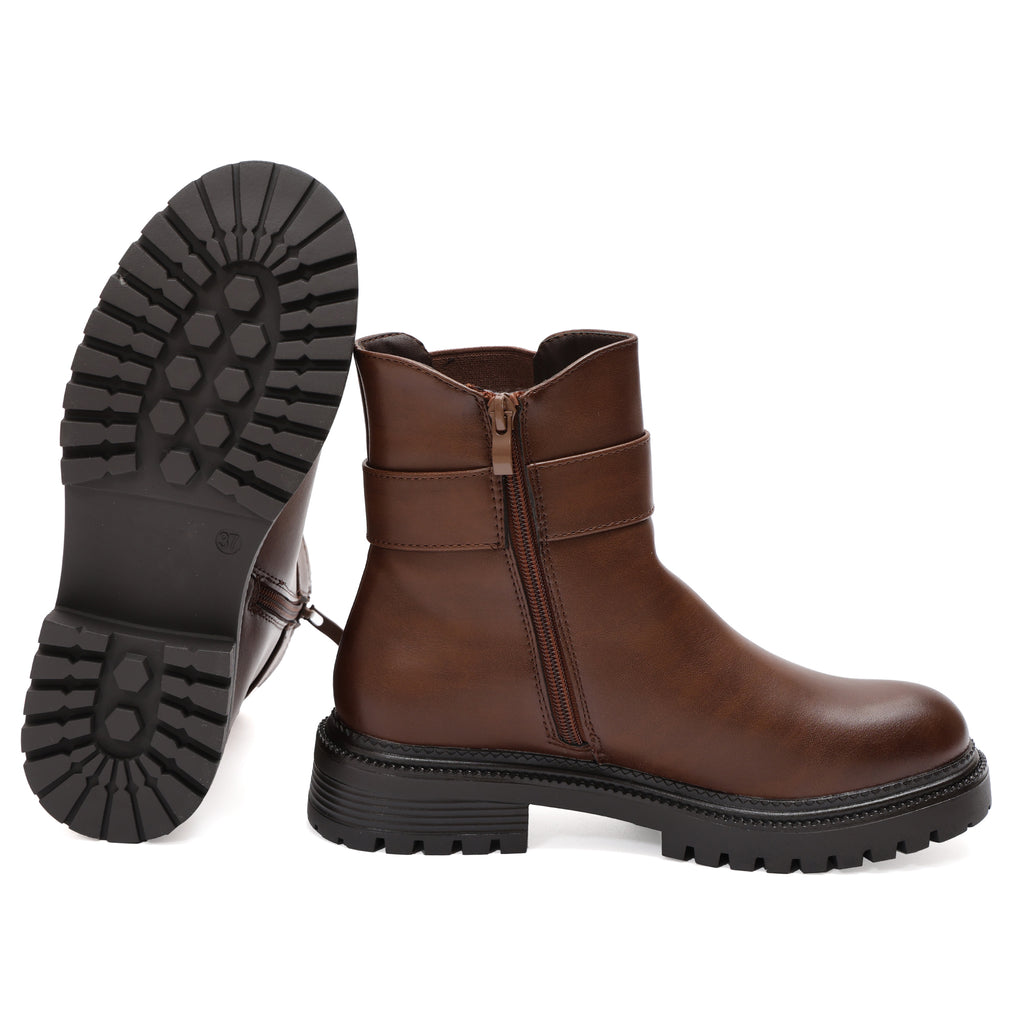 Stivaletto in simil pelle con elastico e fibbia dorata - Art.DMLM8993