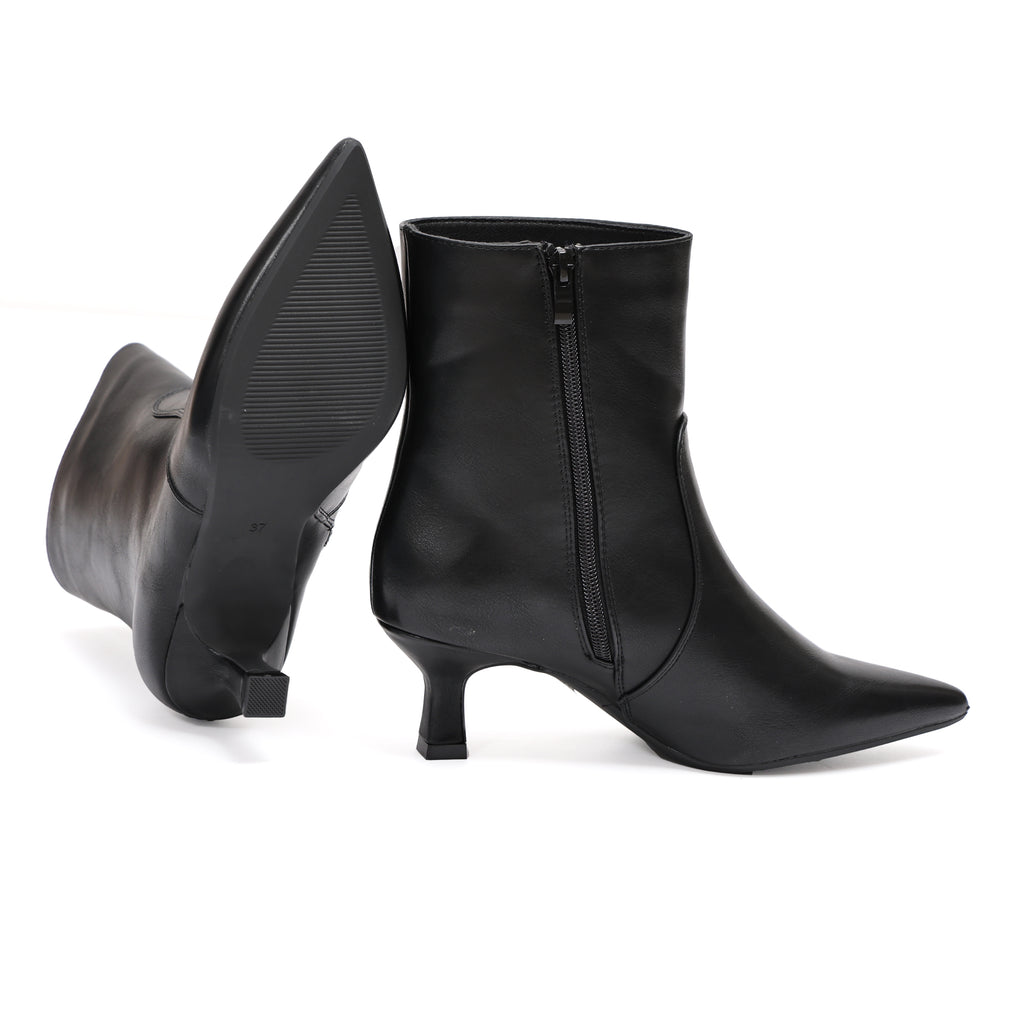 Stivaletto in simil pelle con tacco- Art.9249