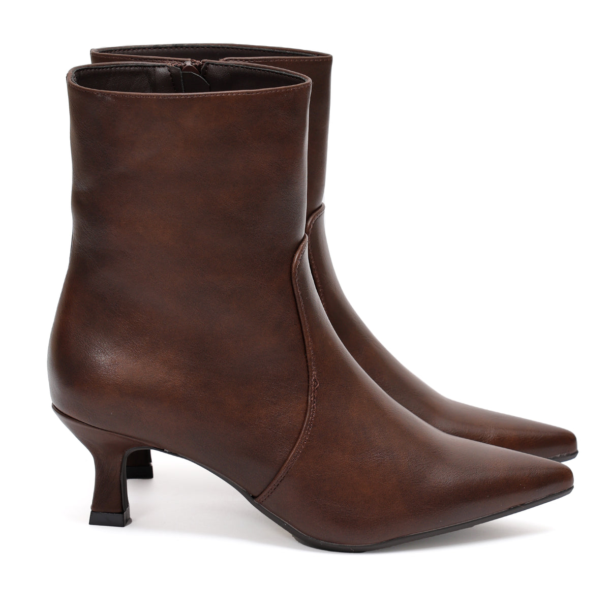 Stivaletto in simil pelle con tacco- Art.9249