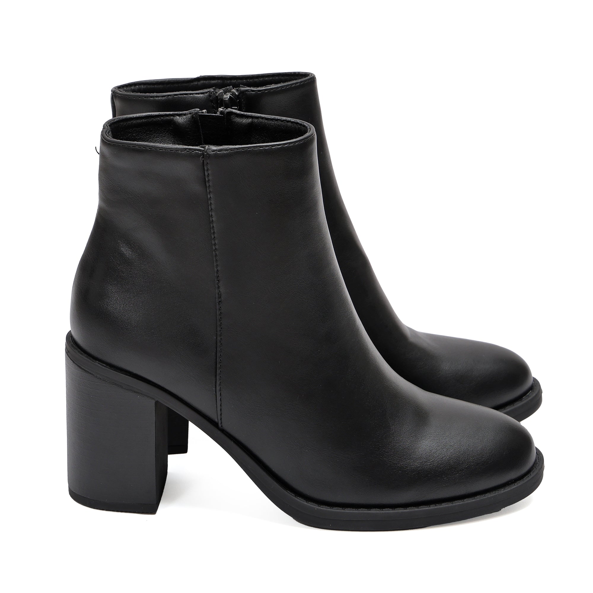 Stivaletto in simil pelle con tacco- Art.BM203