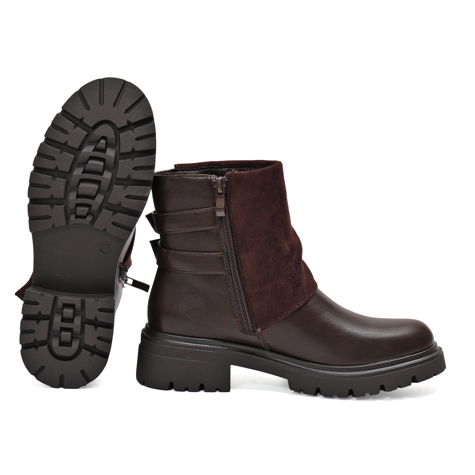 Stivaletto in simil pelle con cinturini e pelle camosciata- Art.68343