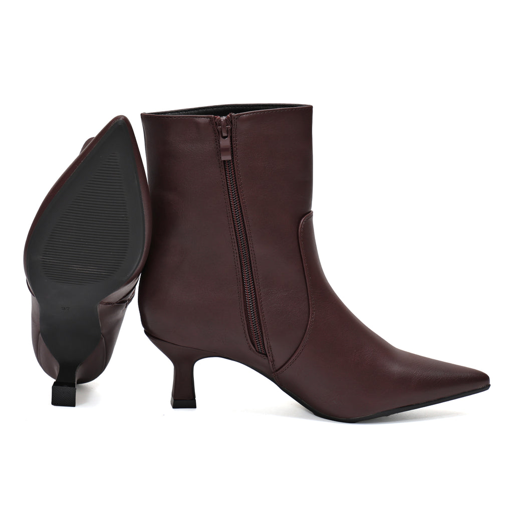 Stivaletto in simil pelle con tacco- Art.9249