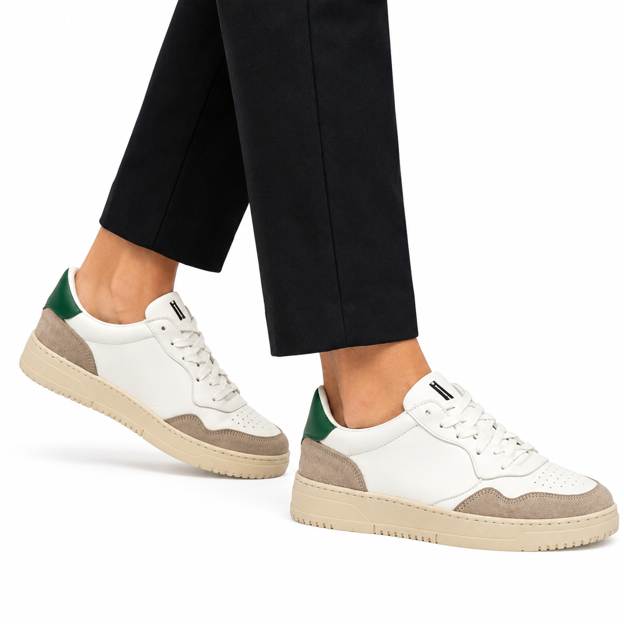Sneakers in pelle con inserti in camoscio-Art.CALICAMOSCIO