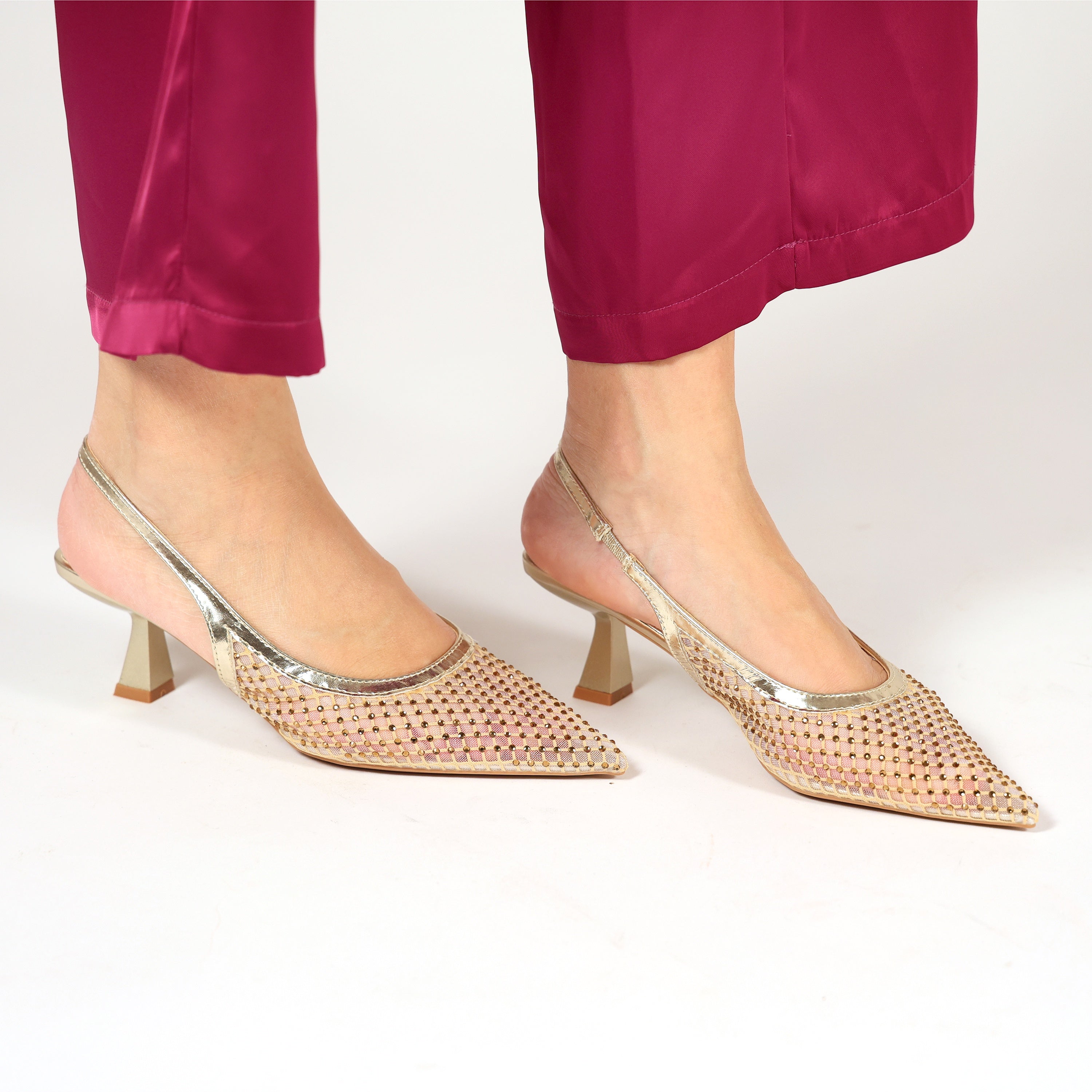 Dècolletè slingback con tacco a rocchetto in tessuto traforato con strass- Art.13GB11
